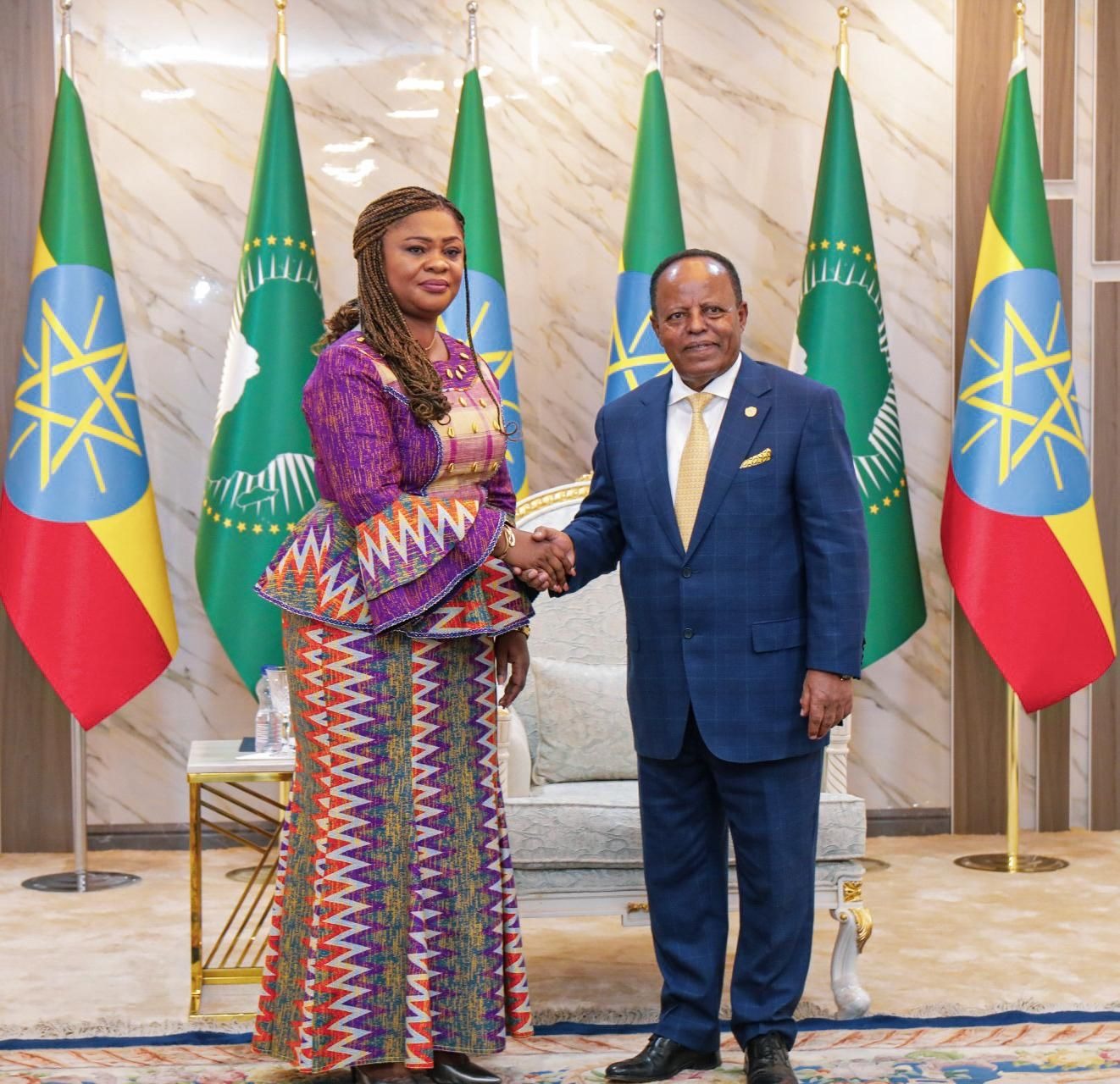Son Excellence Lilly Stella NGYEMA NDONG, présente ses lettres de créances au Président d’Ethiopie
